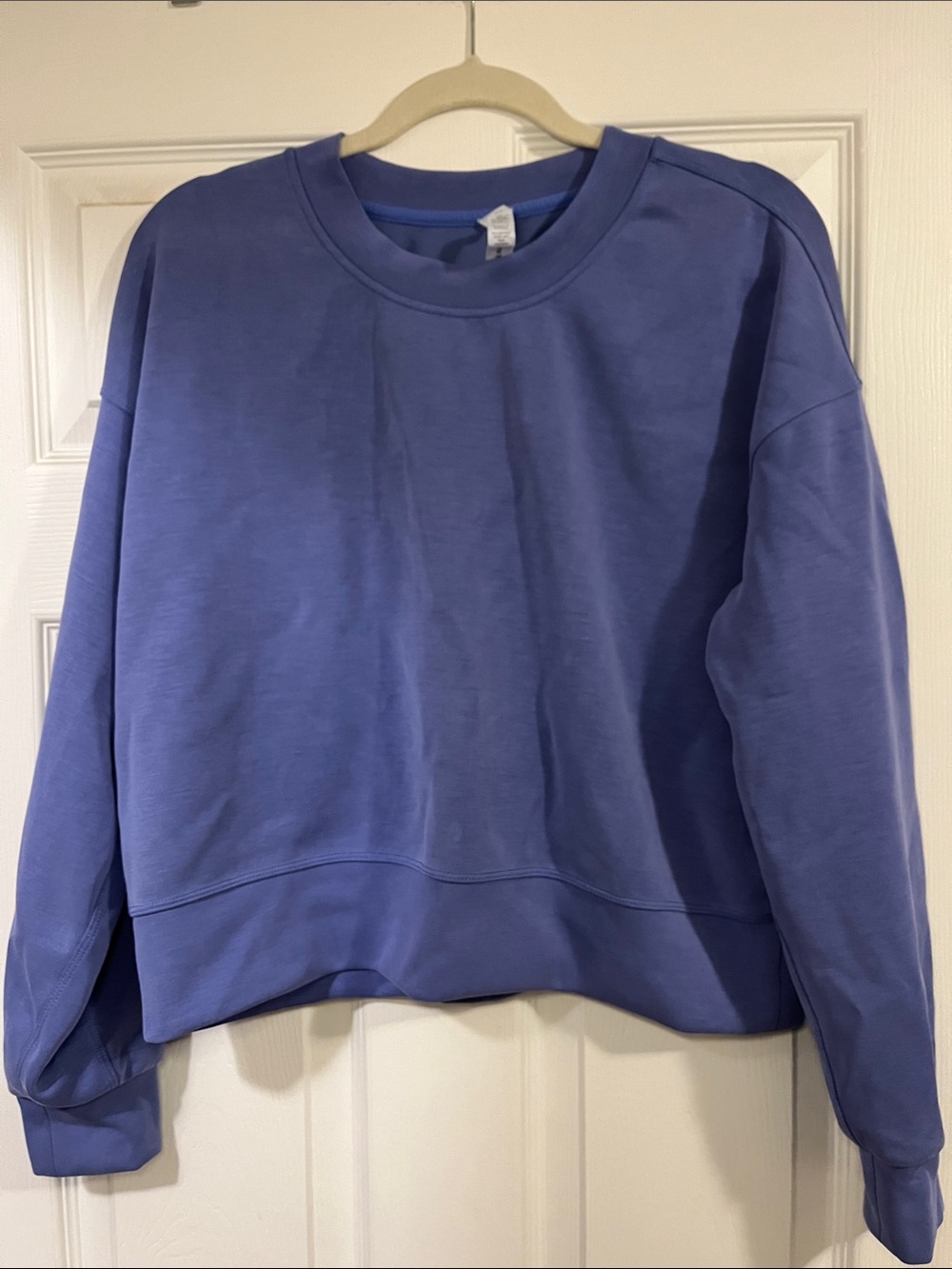 Lululemon Cropped Crewneck